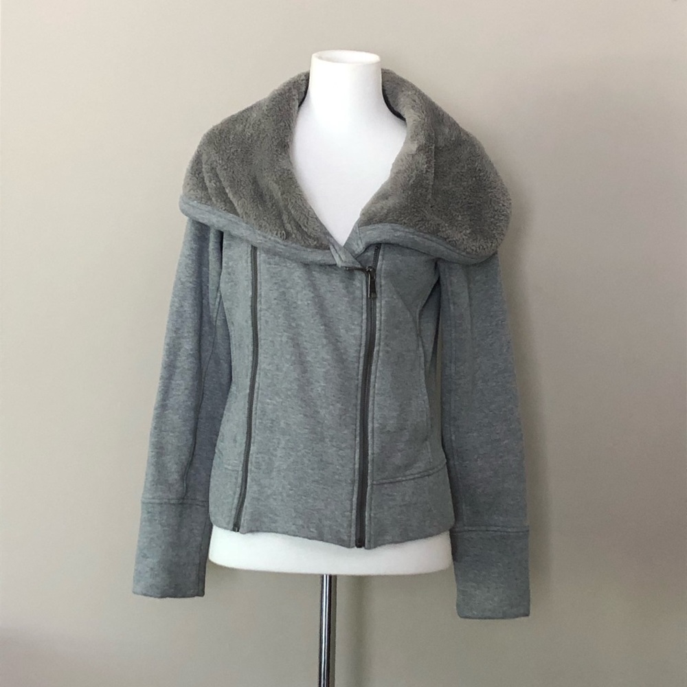 PUMA LIFESTYLE Fleece Zip Jacket